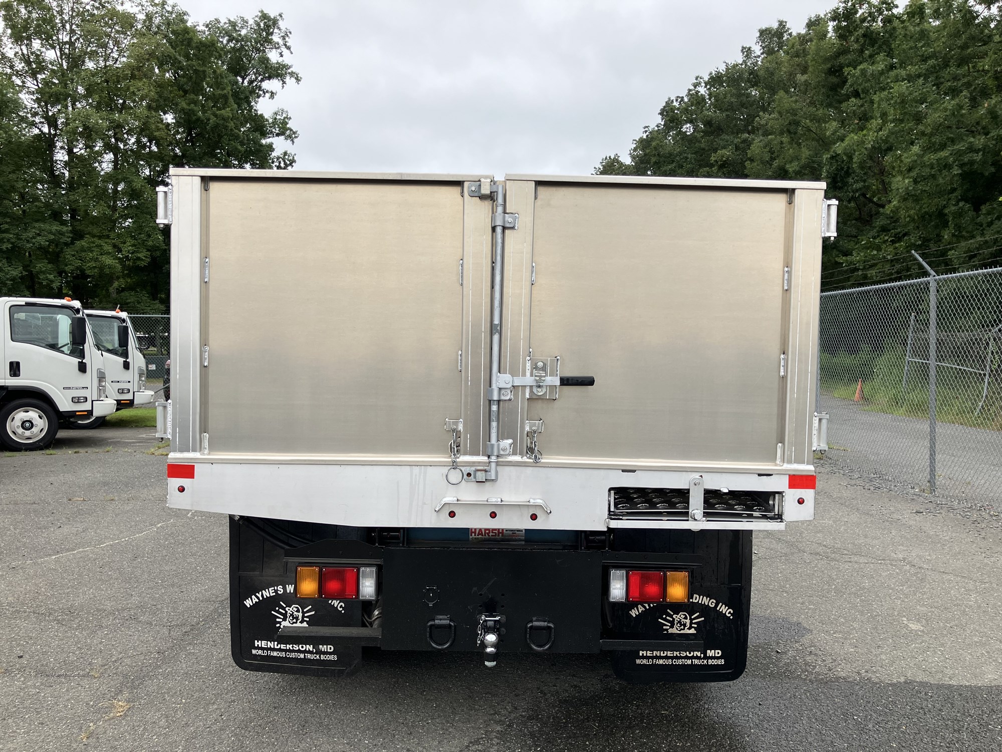 2025 Isuzu NRR GAS 1U3 - image 6 of 6