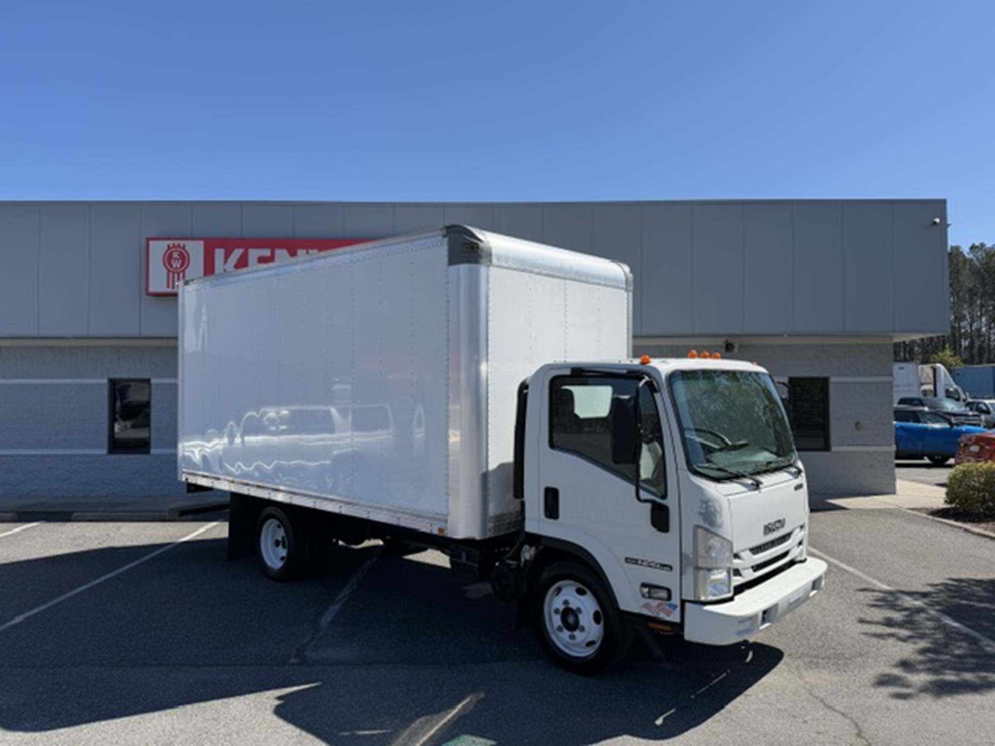 2021 Isuzu NPR HD 2021 Isuzu NPR HD - image 1 of 6