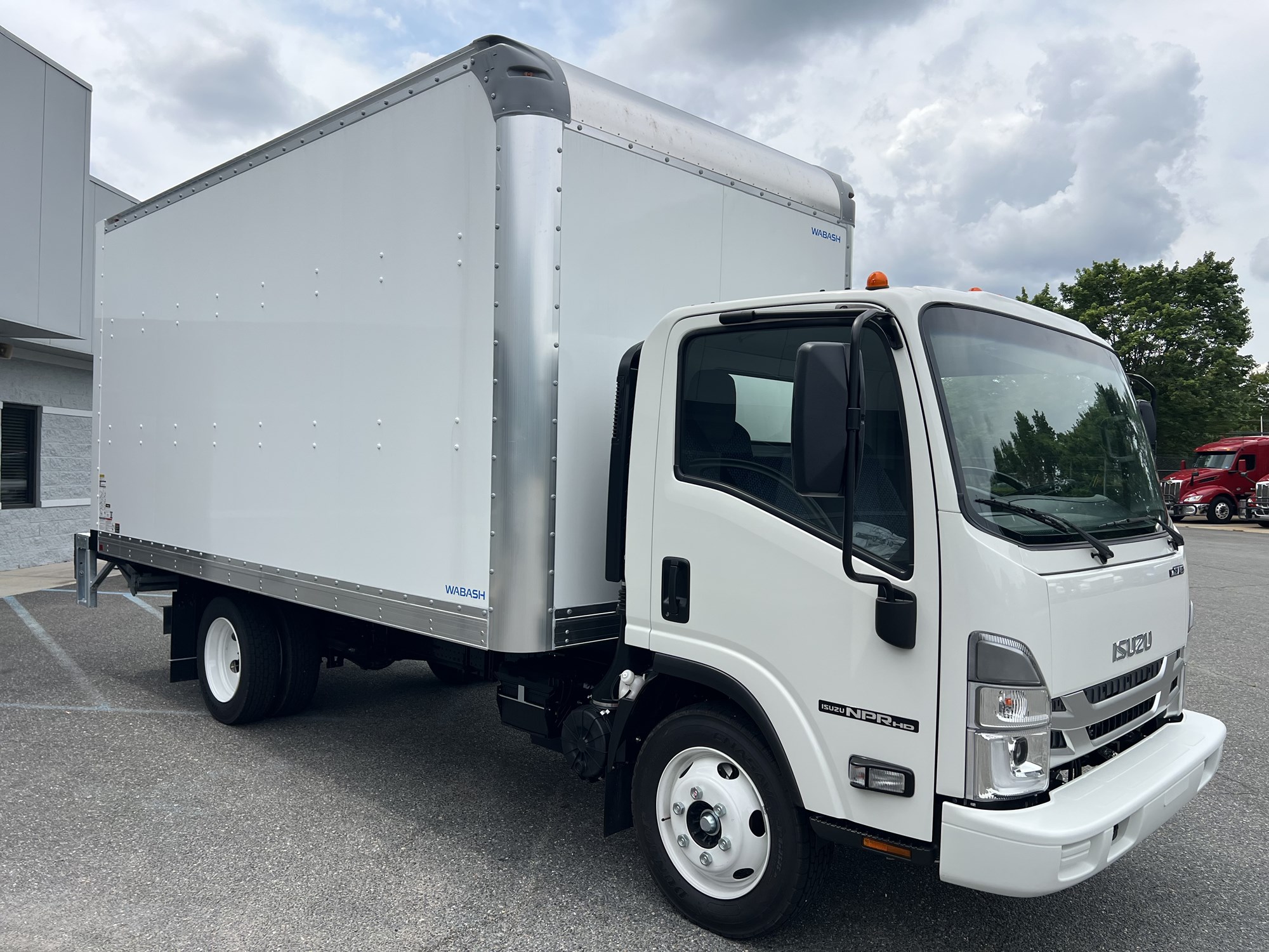 2026 Isuzu NPRGASHD 1F3 2026 Isuzu NPRGASHD 1F3 - image 3 of 6