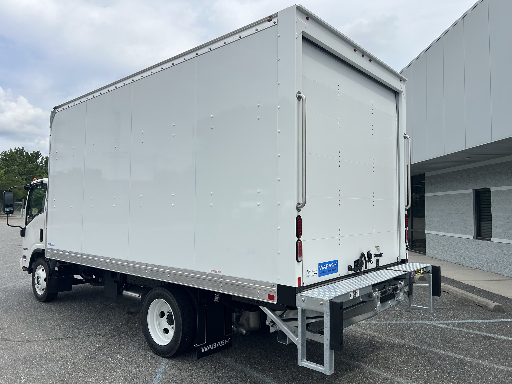 2026 Isuzu NPRGASHD 1F3 2026 Isuzu NPRGASHD 1F3 - image 5 of 6