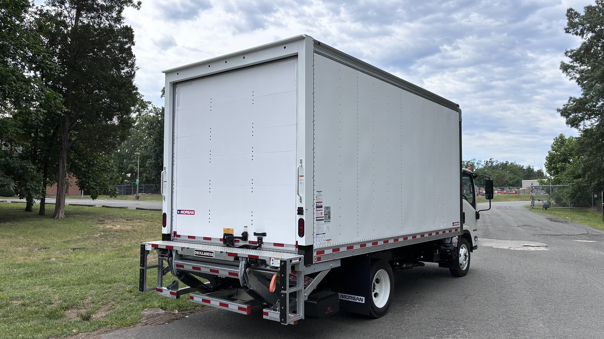 2026 Isuzu NPRGASHD 1F3 2026 Isuzu NPRGASHD 1F3 - image 5 of 6