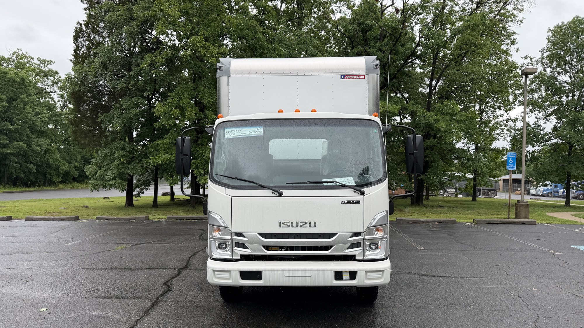 2026 Isuzu NRR GAS 1U4 2026 Isuzu NRR GAS 1U4 - image 2 of 6