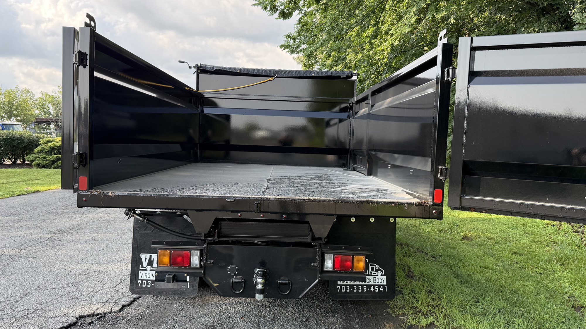 YEAR,Manufacturer,Model TS203286-05 YEAR,Manufacturer,Model TS203286-05